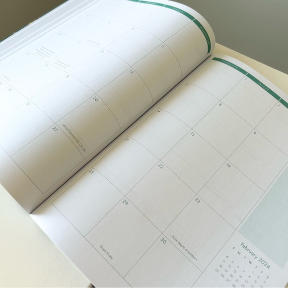 2023-2024 Planner Office Home School - Picture 4 of 7